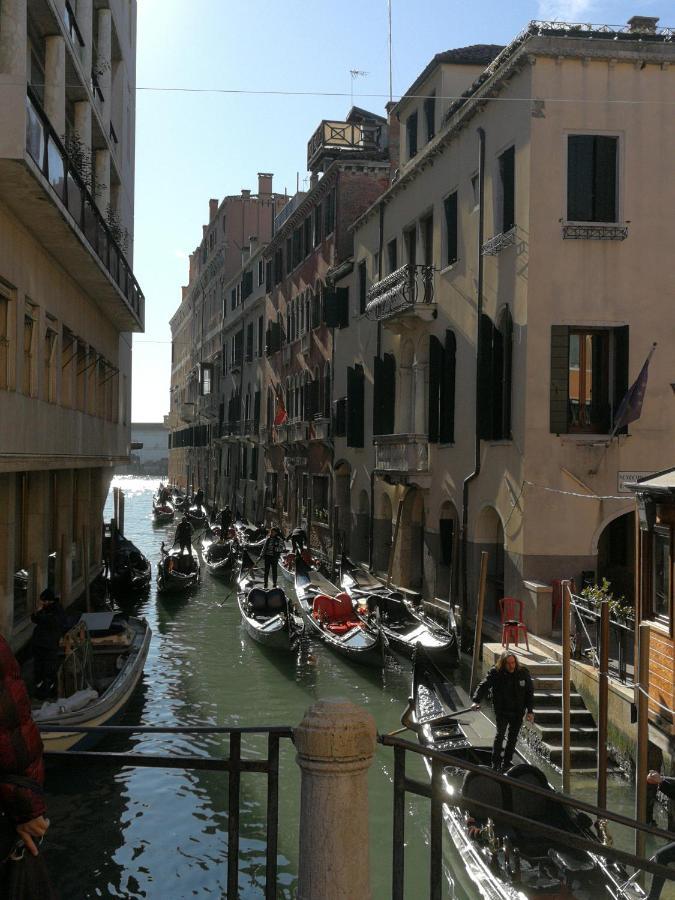 San Marco With Terrace And View Apartment Venice Luaran gambar